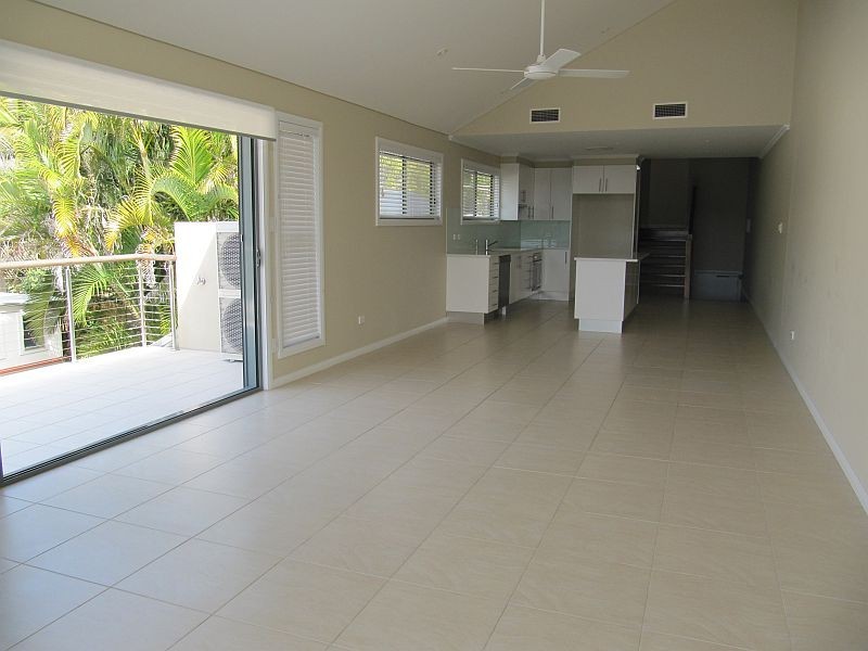 9b The Crescent, Angourie NSW 2464