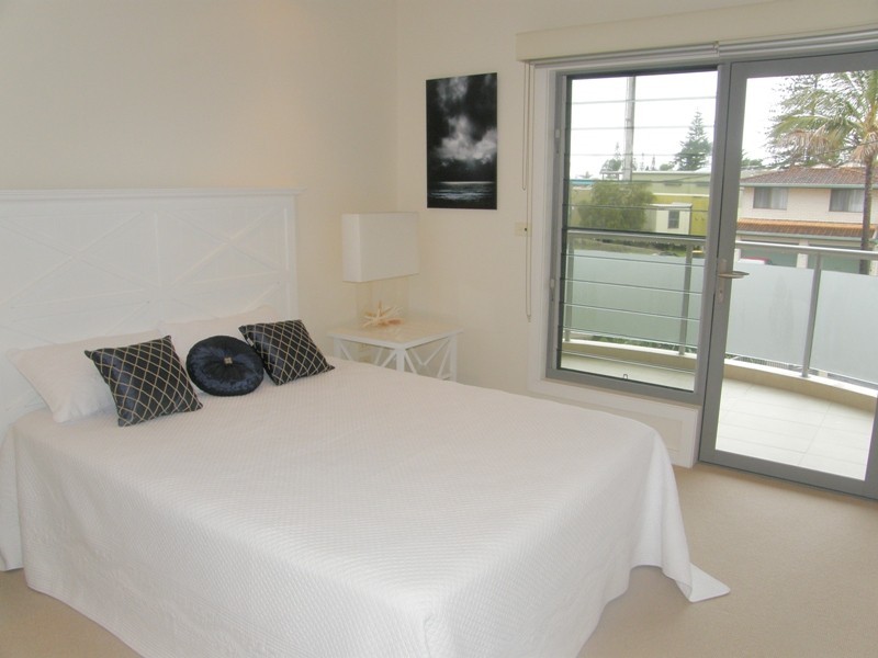 3/6-8 Bent Street, Yamba NSW 2464