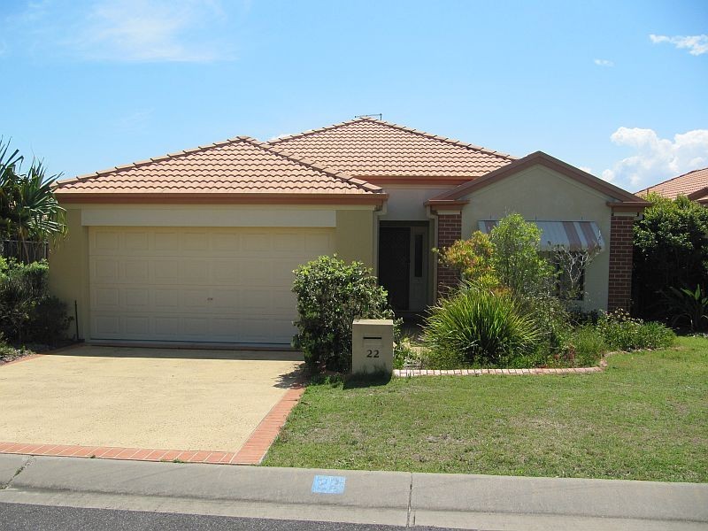 22 Oceania Court, Yamba NSW 2464