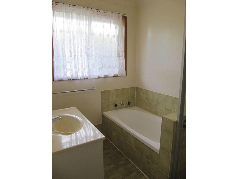 43 Shores Drive, Yamba NSW 2464