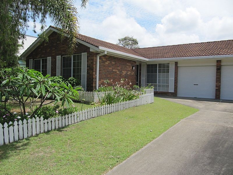 43 Shores Drive, Yamba NSW 2464