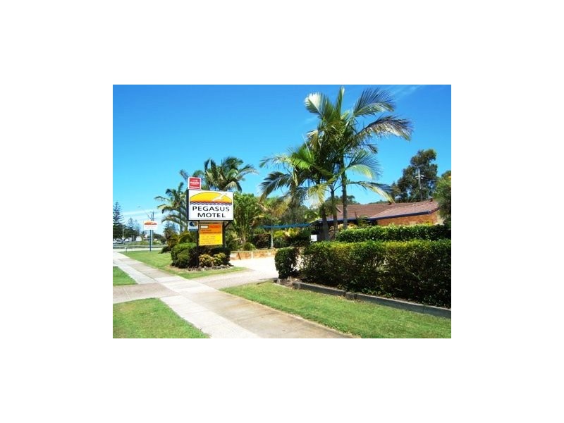 2 Yamba Road, Yamba NSW 2464