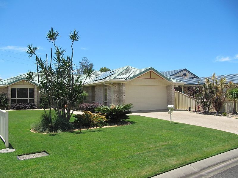34 Bayview Drive, Yamba NSW 2464
