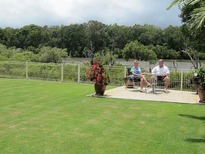 34 Bayview Drive, Yamba NSW 2464