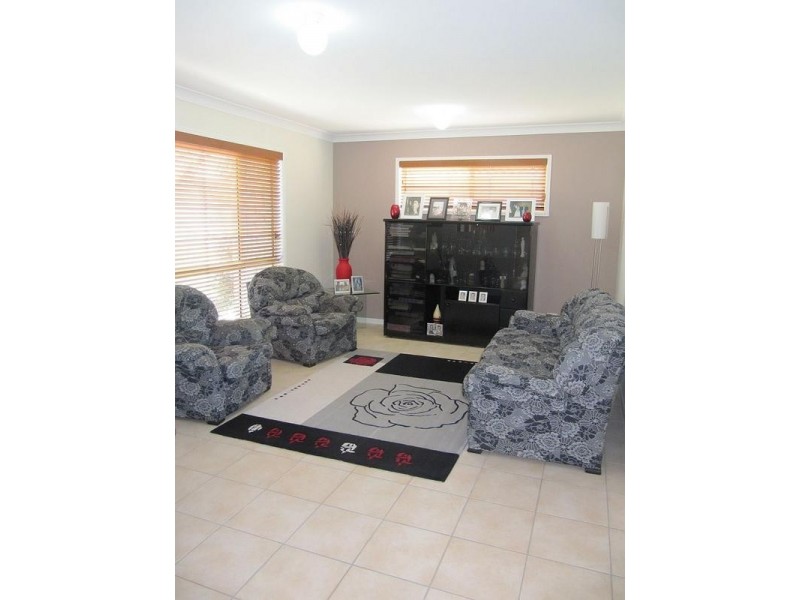 34 Bayview Drive, Yamba NSW 2464