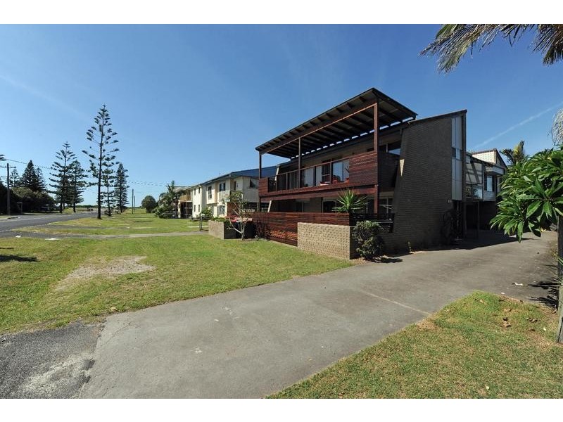 1/75 Yamba Street, Yamba NSW 2464