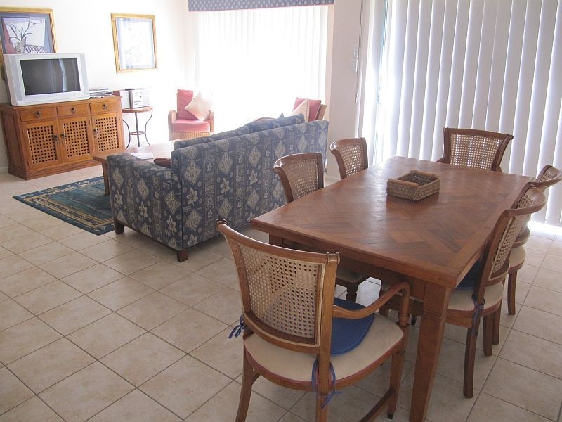 2/19-21 Pacific Parade, Yamba NSW 2464