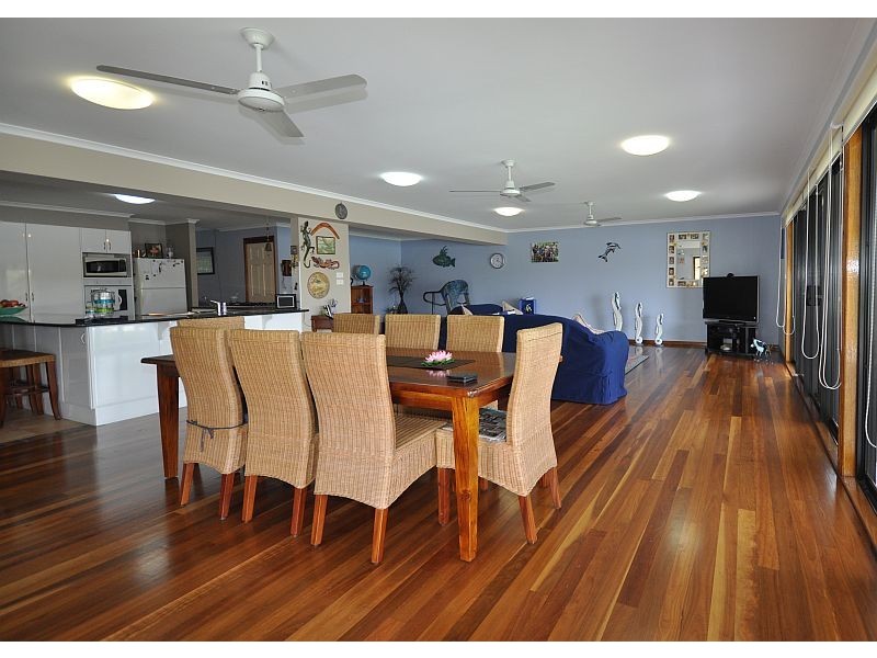 19 Binnacle Court, Yamba NSW 2464