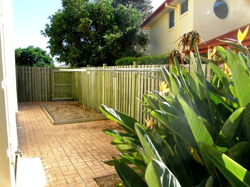 9/1-5 Beachside Way, Yamba NSW 2464