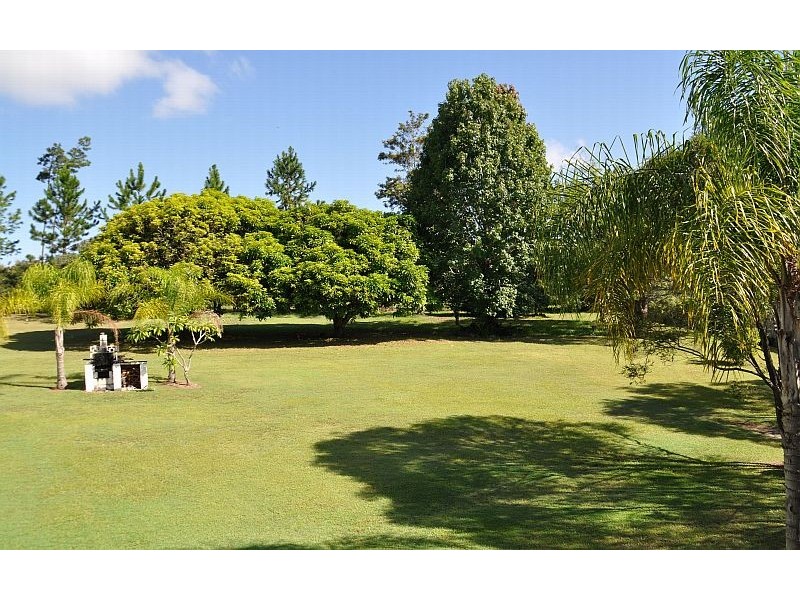 2 Sheehys Lane, Tyndale NSW 2460