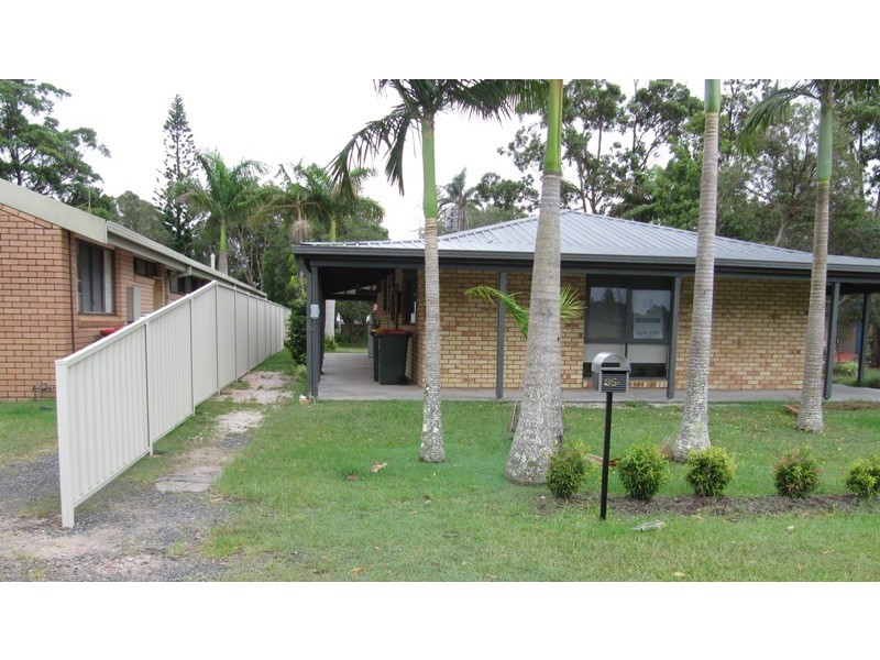 35 Coldstream Street, Yamba NSW 2464