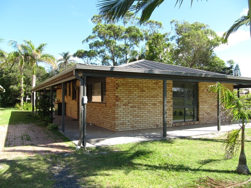 35 Coldstream Street, Yamba NSW 2464
