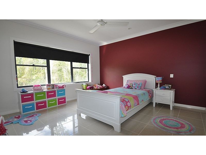 3 William Avenue, Yamba NSW 2464
