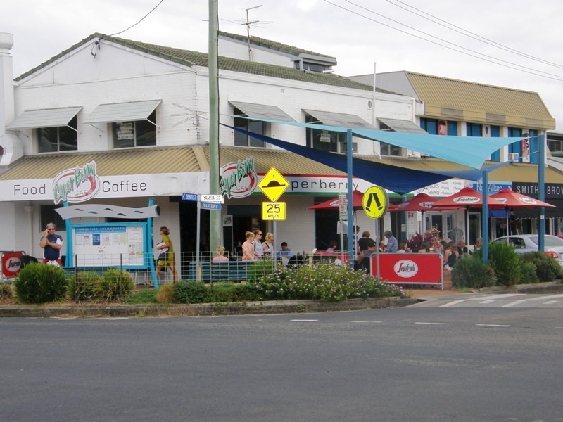 17 Yamba Street, Yamba NSW 2464