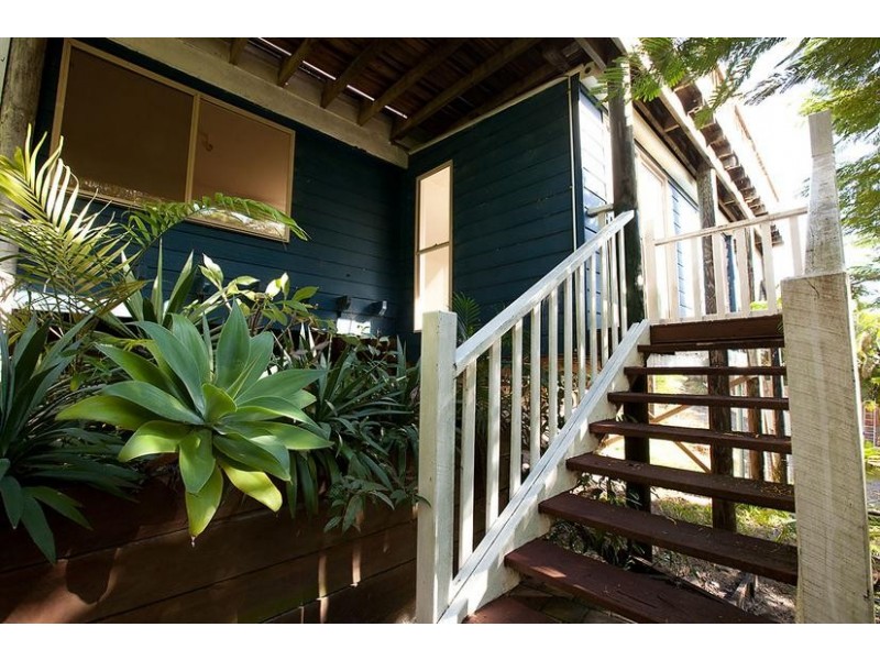 93 Lakes Blvd, Wooloweyah NSW 2464