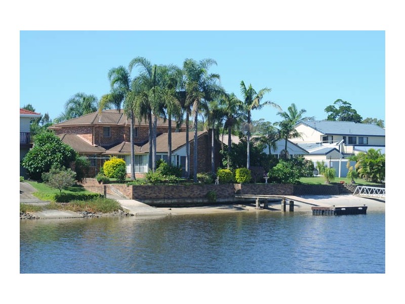 23 Binnacle Court, Yamba NSW 2464