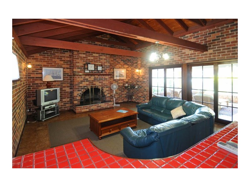 23 Binnacle Court, Yamba NSW 2464