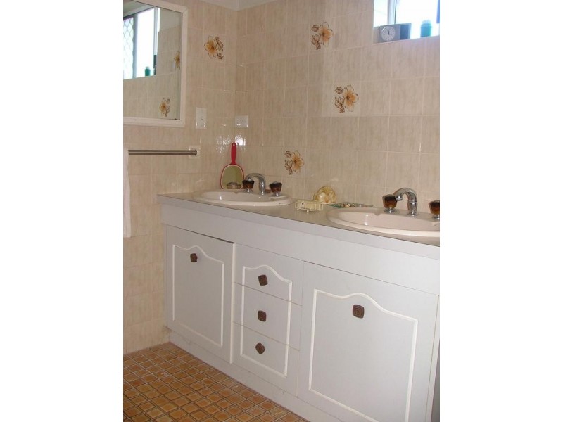 7 Banksia Place, Yamba NSW 2464