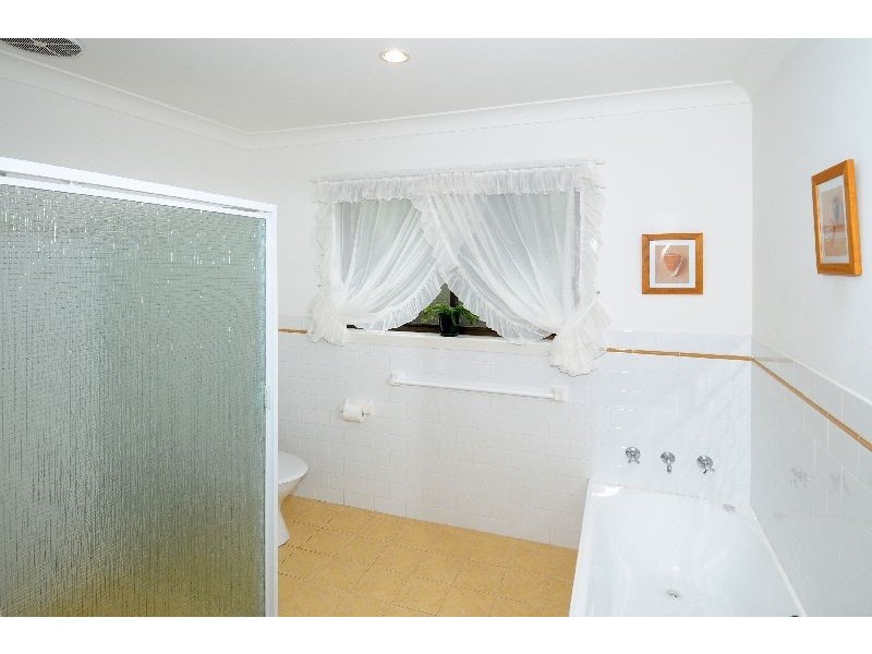 29 Melaleuca Drive, Yamba NSW 2464