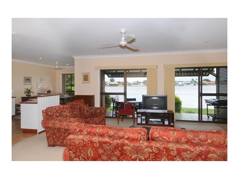 29 Melaleuca Drive, Yamba NSW 2464