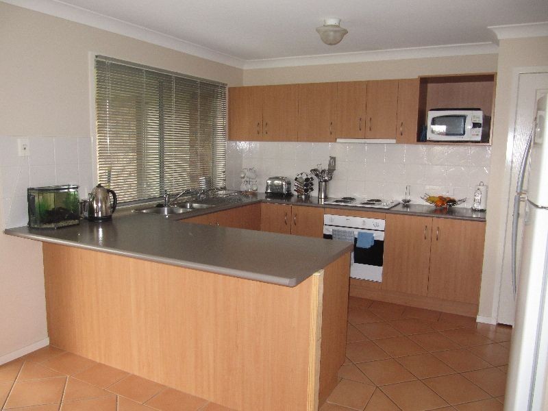 4 Bayview Drive, Yamba NSW 2464