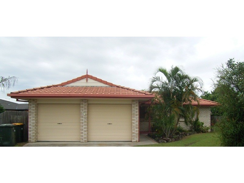 7 Plover Close, Yamba NSW 2464