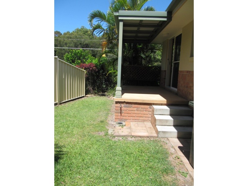 2/1 Park Avenue, Yamba NSW 2464