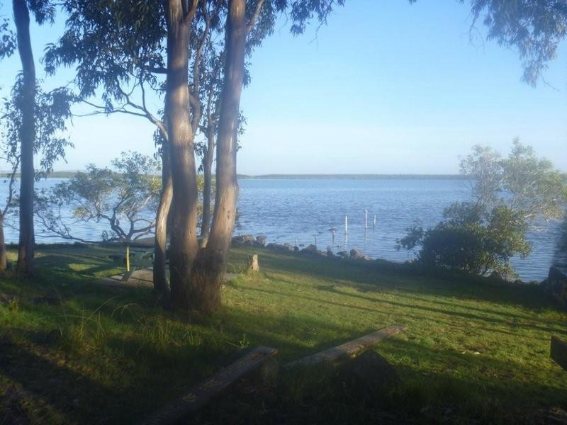 121 Lakes Boulevard, Wooloweyah NSW 2464
