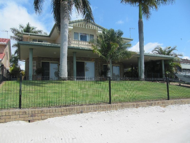 32 The Mainbrace, Yamba NSW 2464