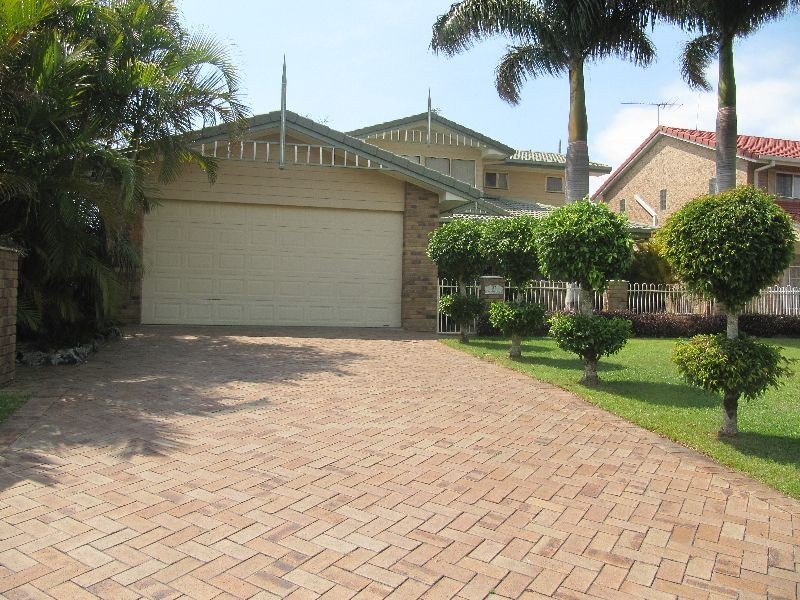 32 The Mainbrace, Yamba NSW 2464