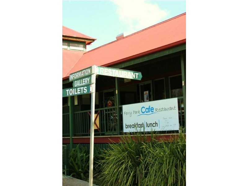 cnr Pacific Hwy & Cameron St, Maclean NSW 2463