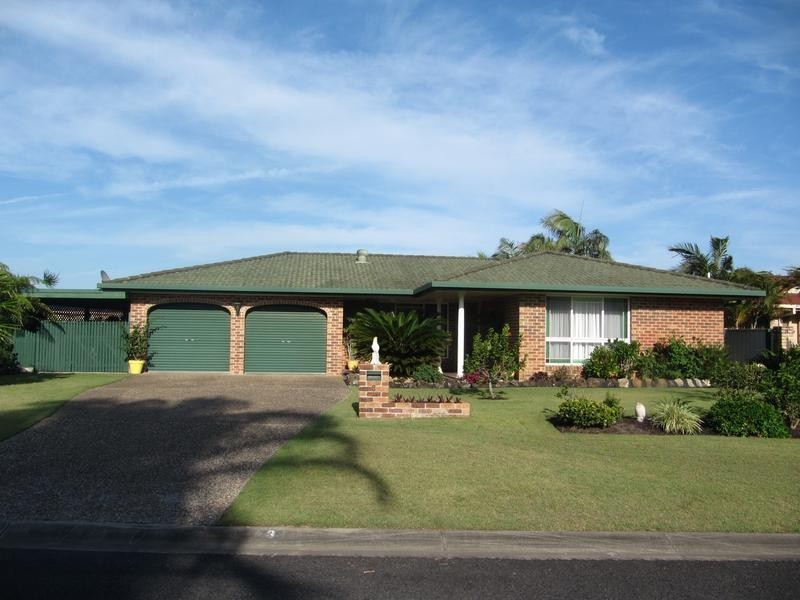 3 Admiralty Court, Yamba NSW 2464