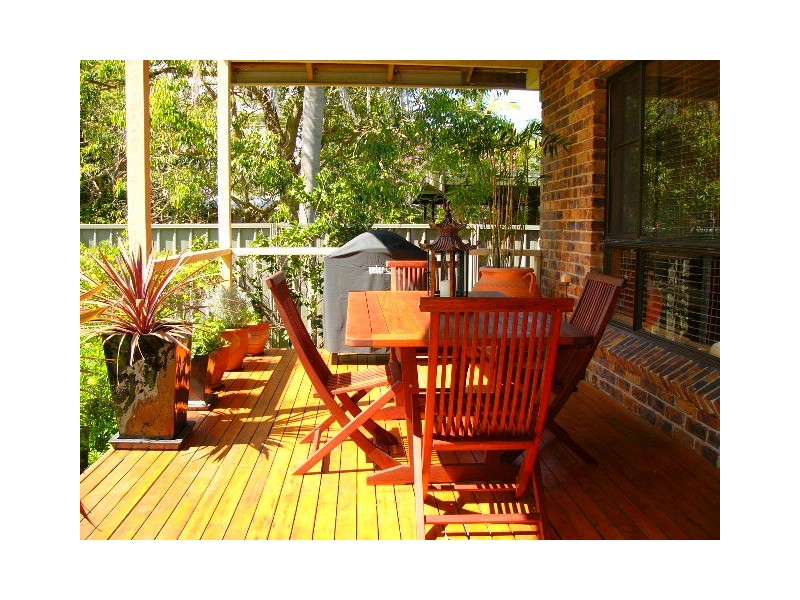 104 Lakes Boulevarde, Wooloweyah NSW 2464