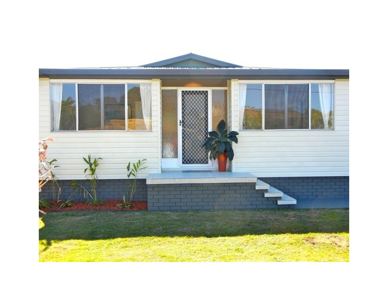 11 Susan Street, Yamba NSW 2464