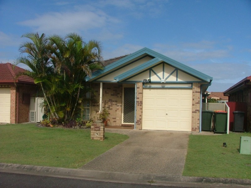 6 Lady Nelson Place, Yamba NSW 2464