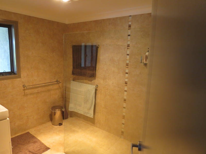 8 Buccaneers Court, Yamba NSW 2464
