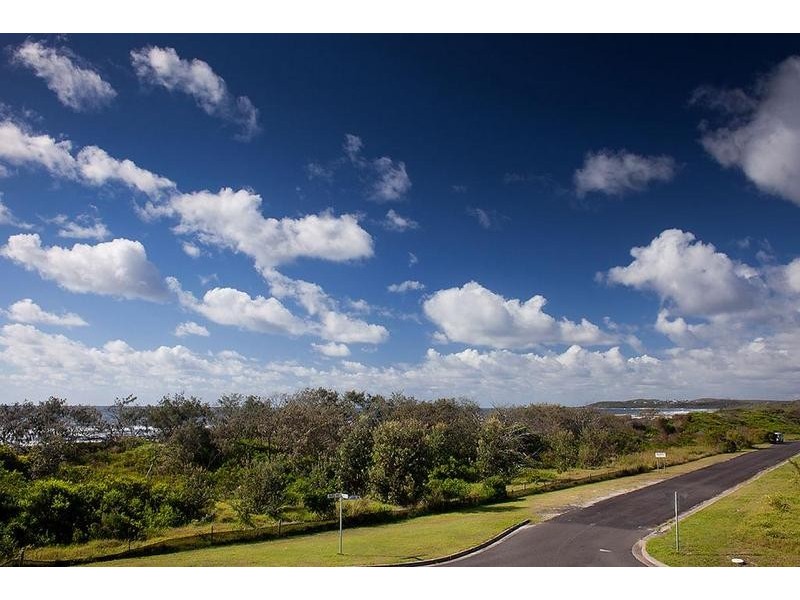 44/20-21 Pacific Parade, Yamba NSW 2464