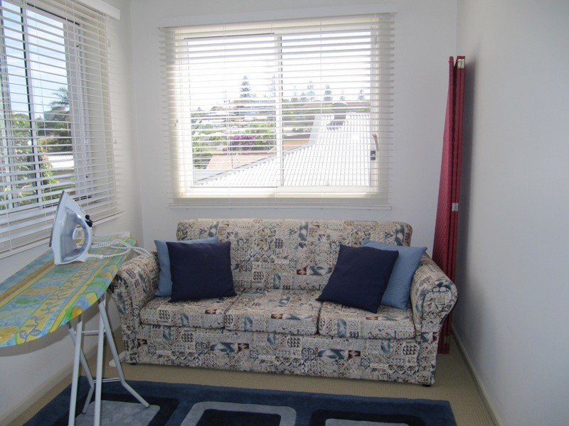 2/27 Beach Street, Yamba NSW 2464