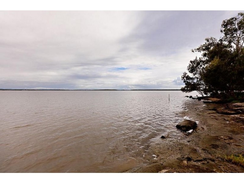 165 Lakes Boulevard, Wooloweyah NSW 2464