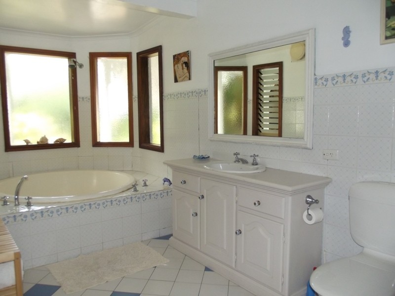 57 Lakes Boulevard, Wooloweyah NSW 2464