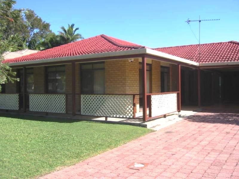 3 Barbara Close, Yamba NSW 2464