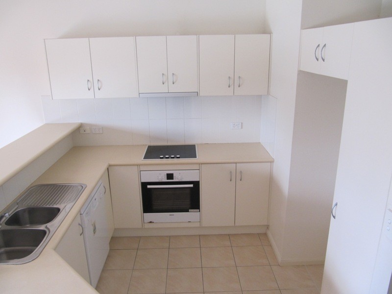 2/16 Yamba Road, Yamba NSW 2464