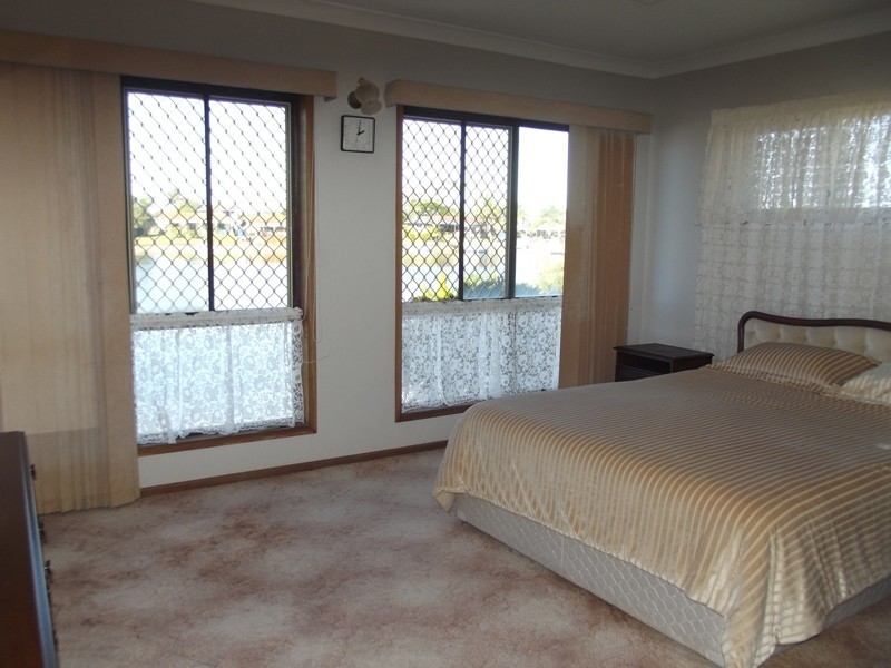 14 Acacia Circuit, Yamba NSW 2464