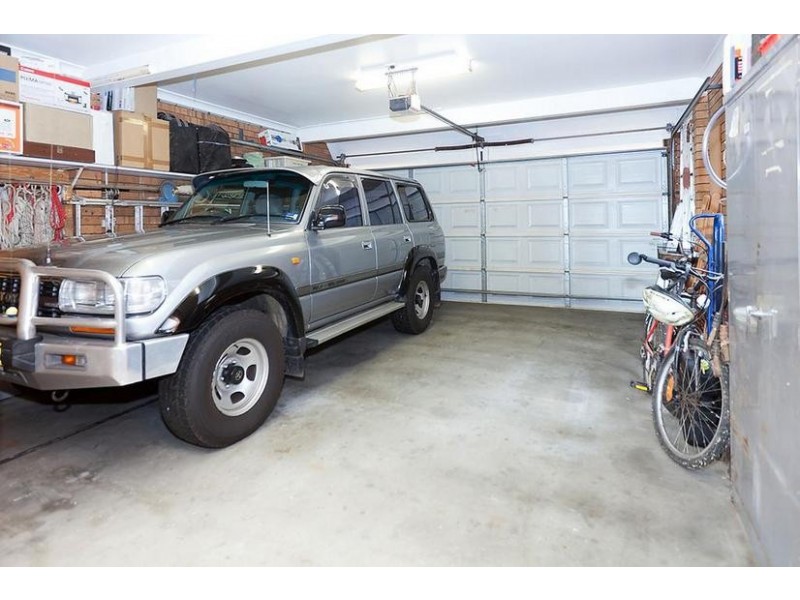 17 Melaleuca Drive, Yamba NSW 2464