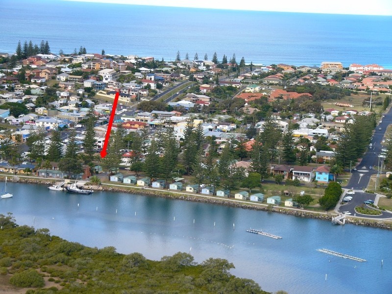 10 Wooli & 9 Harbour Streets, Yamba NSW 2464