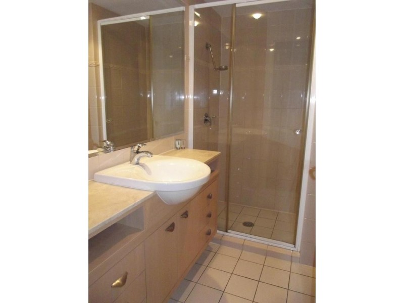 2/20 Pacific Parade, Yamba NSW 2464