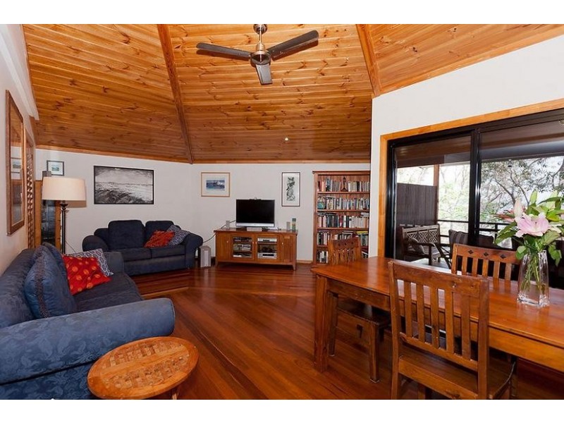 145 Lakes Boulevard, Wooloweyah NSW 2464