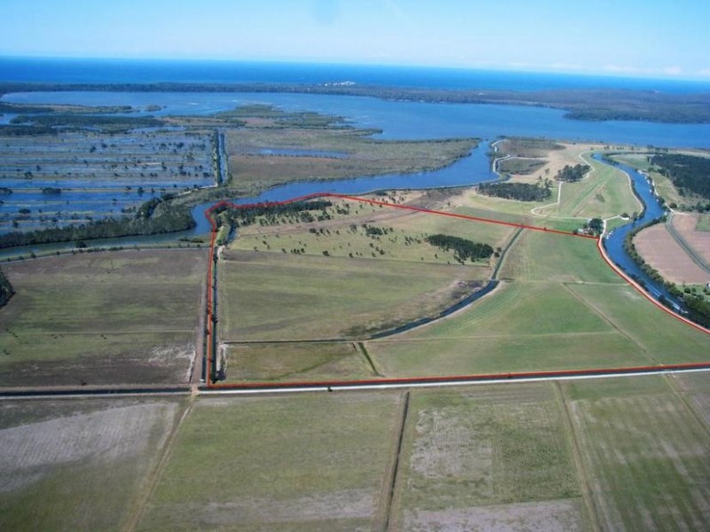 718 North Bank Road, Palmers Island NSW 2463