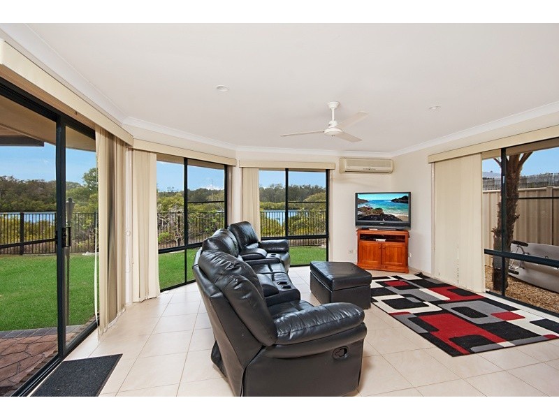 14 Bayview Drive, Yamba NSW 2464