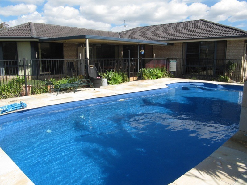 14 Bayview Drive, Yamba NSW 2464